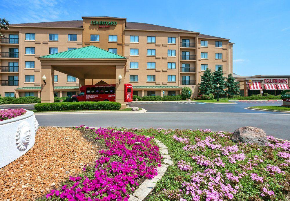 Courtyard Chicago Midway Airport Hotel Bedford Park Exterior foto