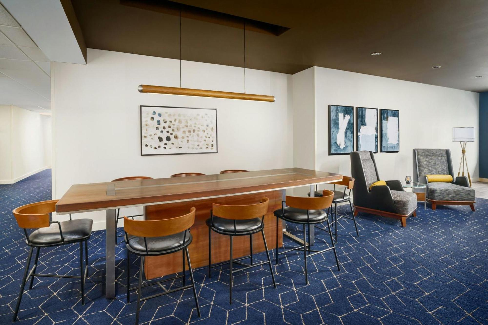 Courtyard Chicago Midway Airport Hotel Bedford Park Exterior foto